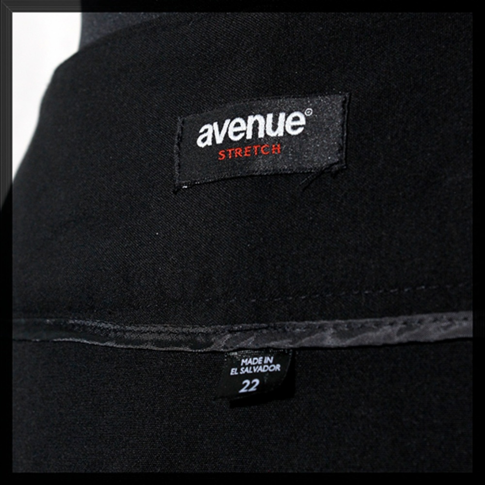 Black Knee-length Skirt from Avenue, size 22 - Picture 6 of 7